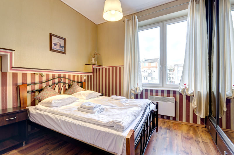 Dom & House - Apartments Port Monte Cassino 索波特 外观 照片